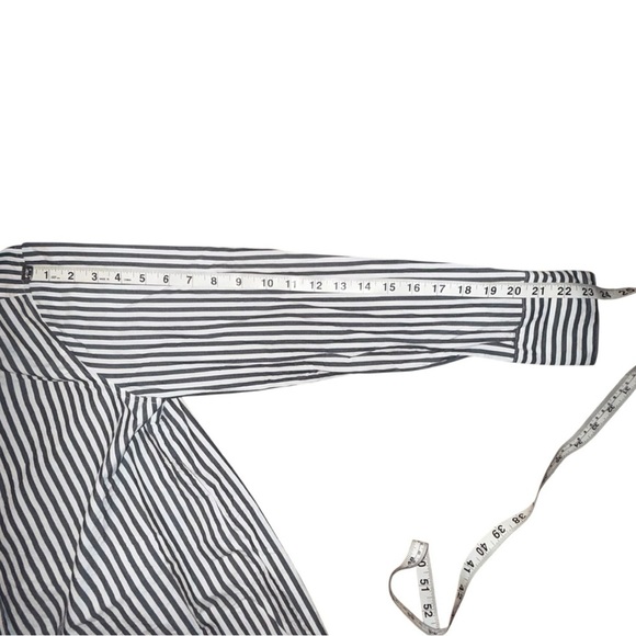 BANANA REPUBLIC Women's Medium Button-Up Shirt Grey / White - Picture 11 of 13